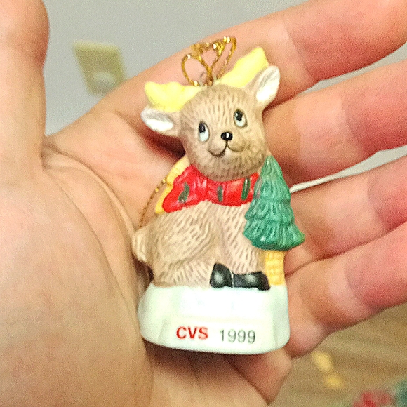 ☆ CVS 1999 Traditions Ornaments with Original box No Damage Chips or issues ☆ - Picture 2 of 9